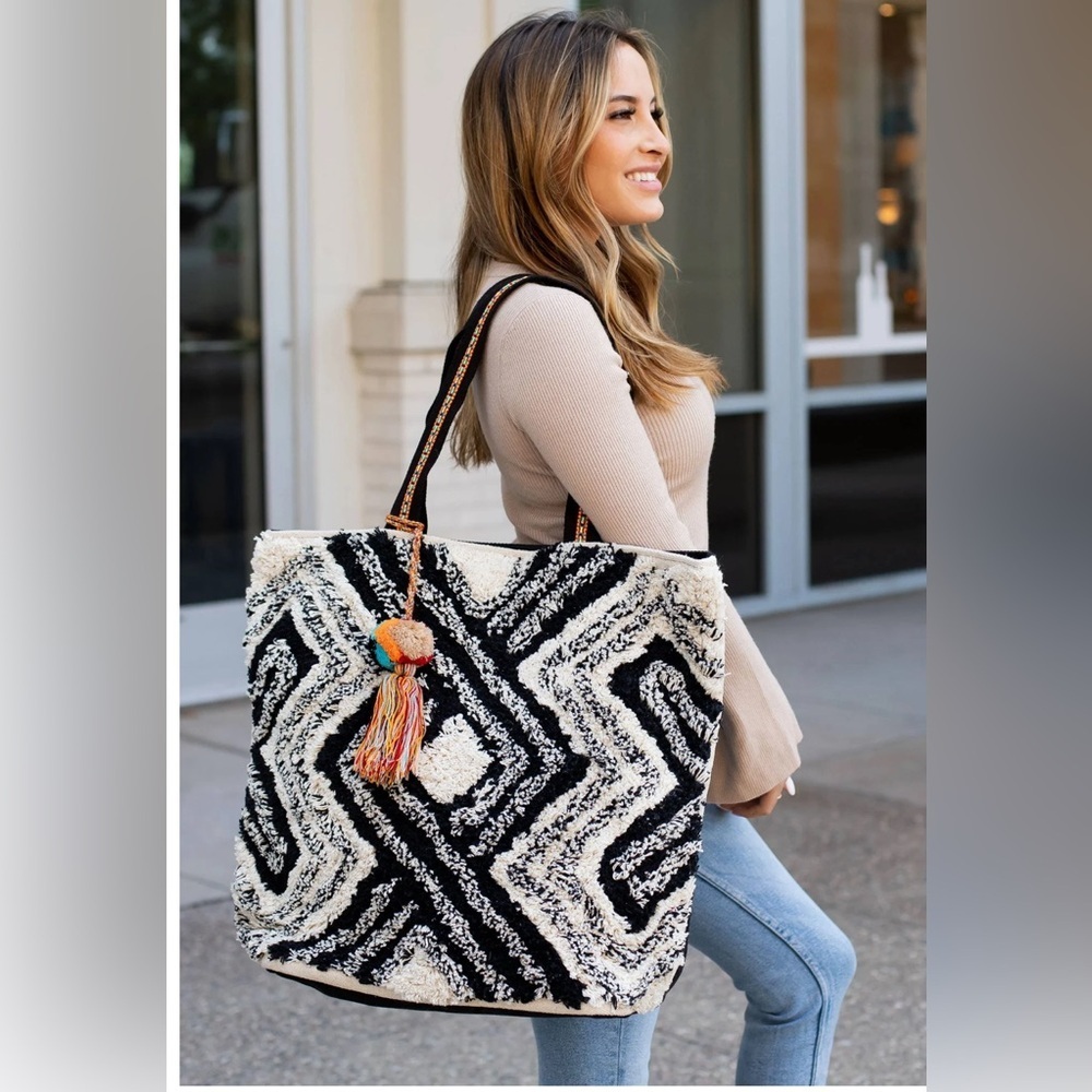 Panache Black and Cream with Grey Textured Geometric Tote Bag - Picture 3 of 9